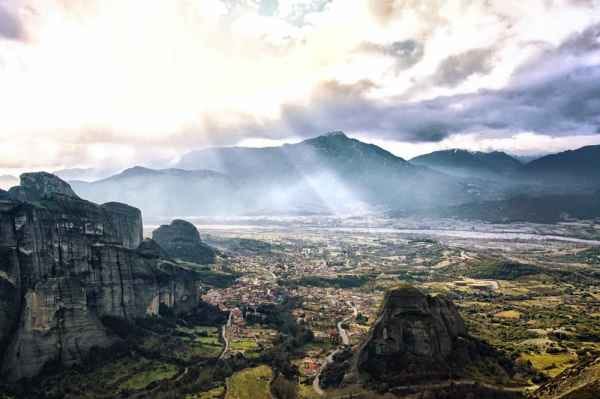 Greek Islands & the Meteora